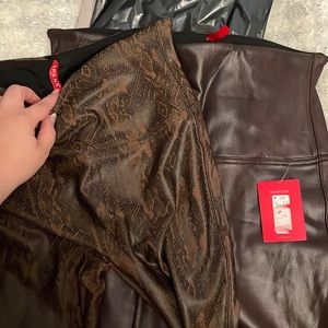 Spanx Wine & Snakeskin Leggings Large